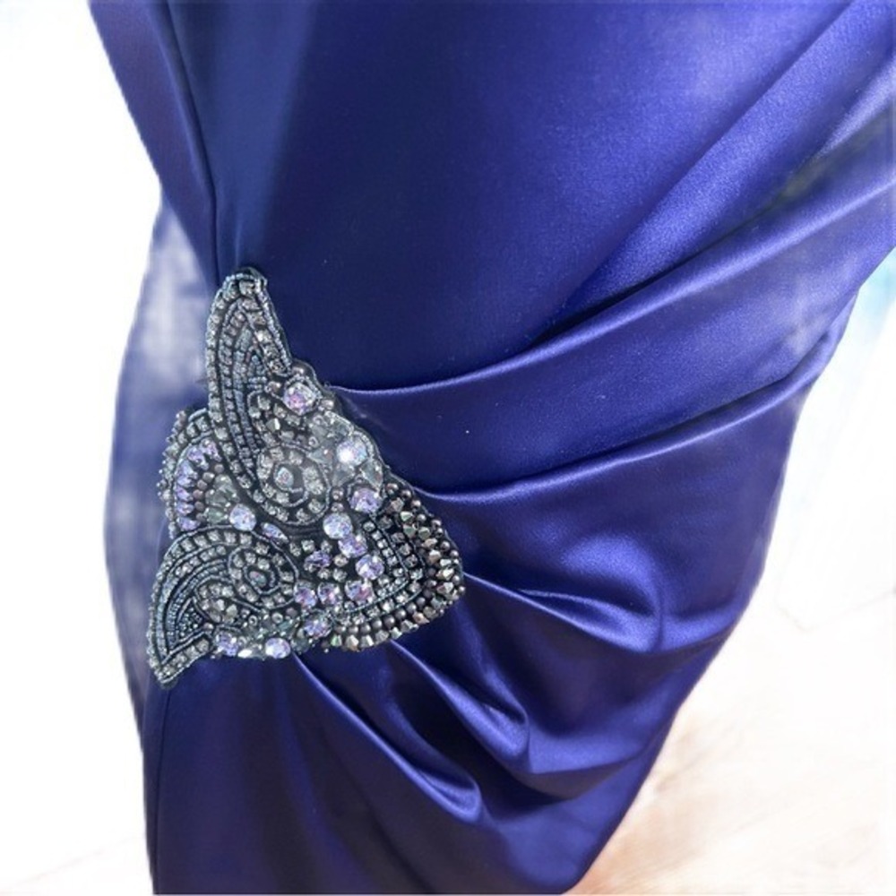 Eliza J One-Shoulder Midi Length Purple Satin Dress with Sequins Size 8 Pristine - Picture 7 of 12